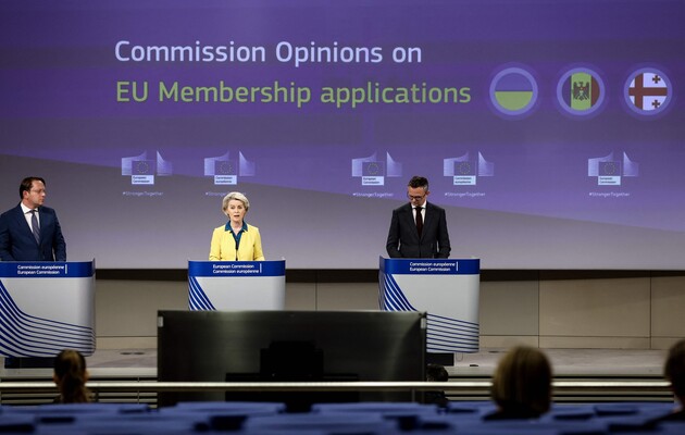 У Еврокомиссии не готовы рамки для переговоров о вступлении Украины в ЕС и их ожидают не ранее выборов в Европарламент 