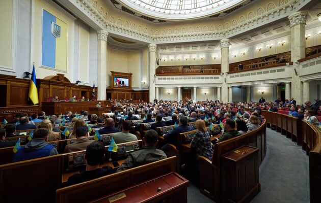 Мають пройти всі: парламентар висловився про військову підготовку для народних депутатів