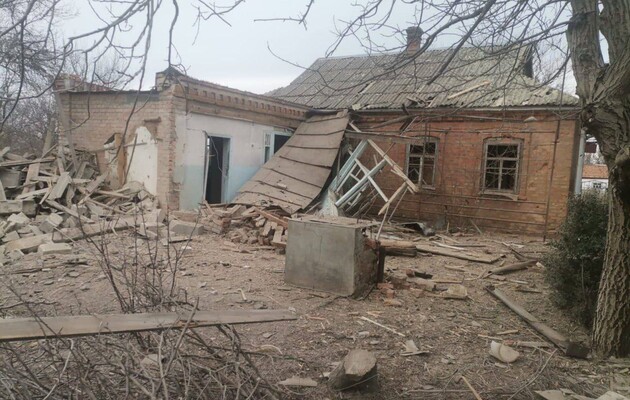 Загарбники понад 250 разів ударили по Запорізькій області за добу, загинула жінка