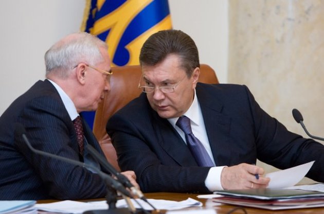 Азаров еще не направлял Януковичу предложения по составу правительства