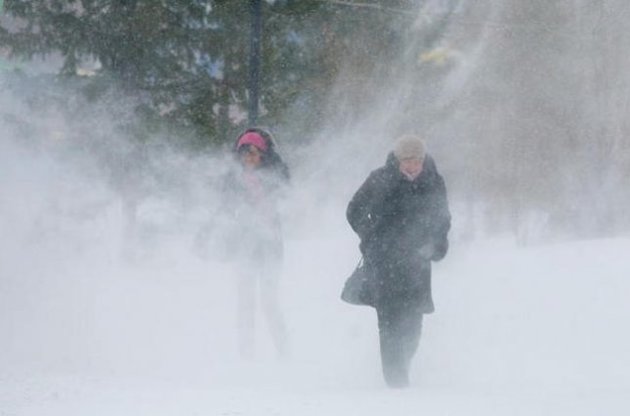 У п'ятницю в Україні знову очікуються сильні снігопади