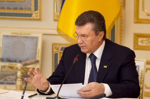 Янукович призвал искать пути примирения между всеми сторонами-участниками Второй мировой войны