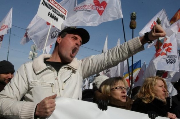 В оппозиции обвинили регионалов в намерении сорвать киевскую акцию "Вставай, Украина!"