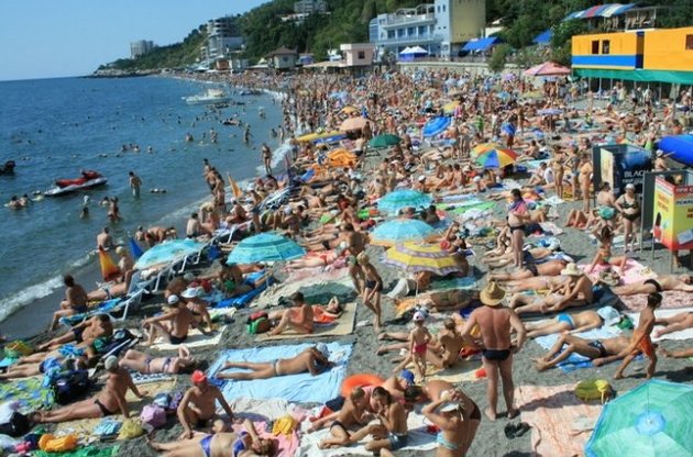 В Крыму ожидают рекордного наплыва туристов и готовят более сотни фестивалей