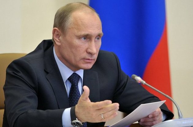 Путин сравнил Сноудена и Ассанджа с визгливыми поросятами