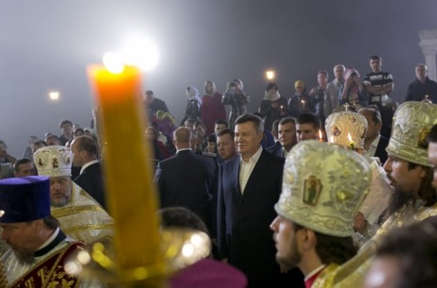 Янукович считает 1025-летие крещения Руси праздником украинской государственности