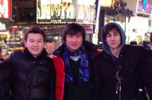 Двое студентов из Казахстана обвинены в помощи братьям Царнаевым