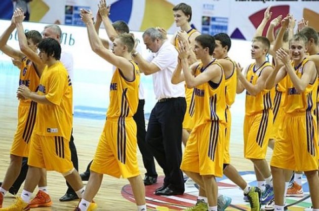 Украина удачно стартовала на домашнем Евробаскете U-16