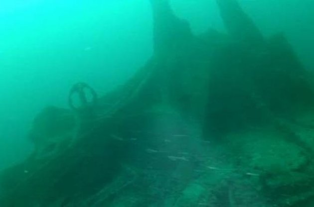 Водолазы подняли первые фрагменты затонувшей у Тарханкута советской подлодки "Щ-216"