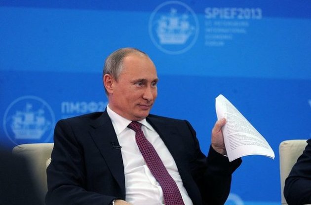 Путін розповів, як буде захищати російський ринок від товарів з України та Молдови