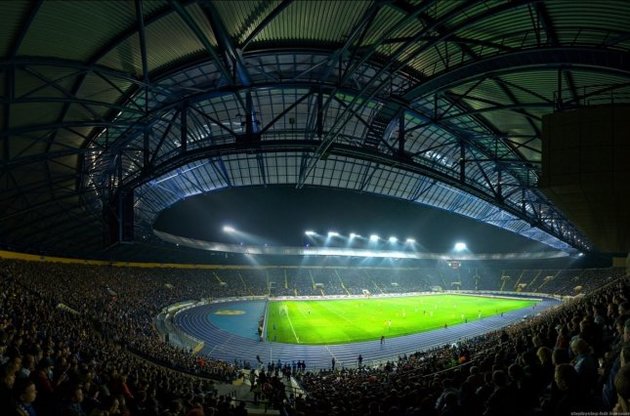 Матч Украина - Польша пройдет при зрителях - наказание ФИФА приостановлено