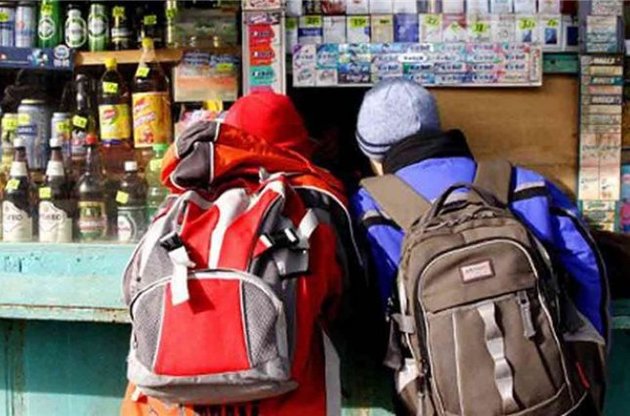 В Киеве хотят запретить продавать в киосках алкоголь и сигареты