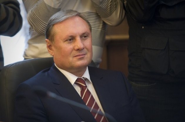 Ефремов считает, что требования оппозиции направлены на развал Украины