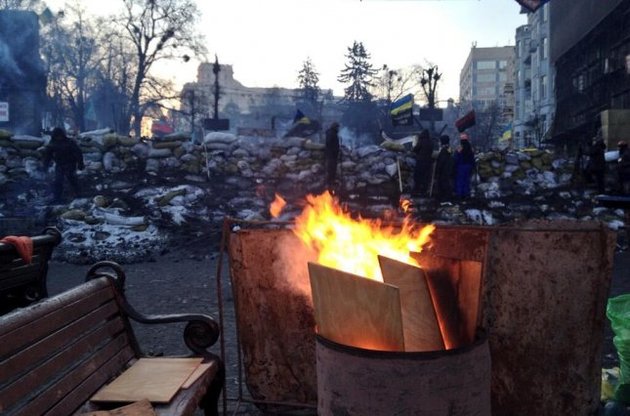 Двадцатиградусный мороз почти никак не повлиял на киевский Майдан