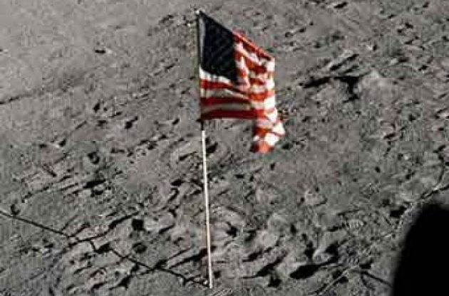 США возобновят лунную программу