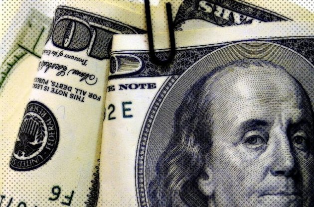 Межбанк закрылся ростом доллара до 9,01 грн/$