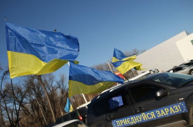 Трое автомайдановцев из Киева исчезли в Крыму