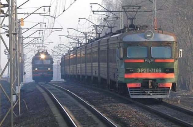 У Луганській області терористи підірвали ділянку залізниці, рух потягів порушено