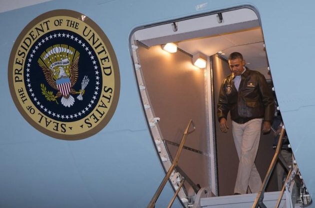 Барак Обама прибыл в Афганистан с необъявленным визитом