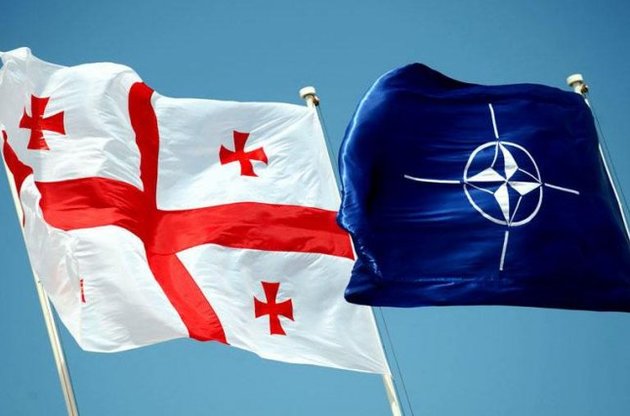 Грузия просится в НАТО: "Чтобы остановить Путина, надо приблизить Тбилиси к Альянсу"