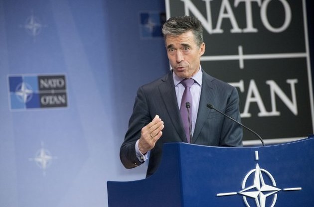 Расмуссен призывает страны-члены НАТО увеличить расходы на оборону из-за угроз России