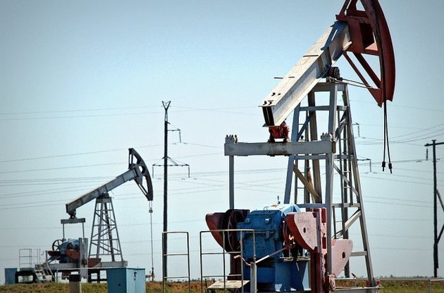 Нефть еще долго будет стоить $ 80 - Bloomberg
