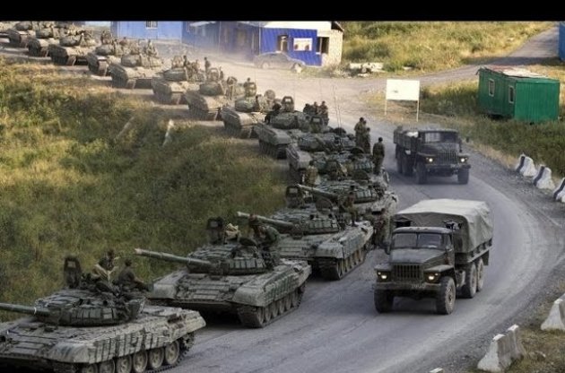 Российские танки пересекают украинскую границу - НАТО