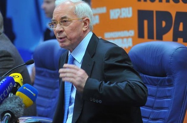Азаров объявил себя сторонником федерализации