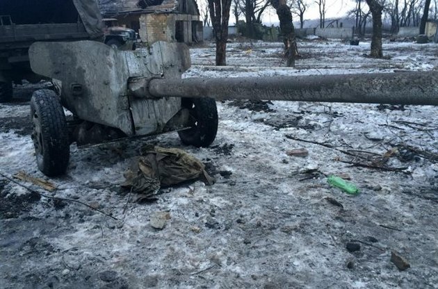 Боевики пытаются проникнуть в тыл украинских войск под Дебальцево - ИС