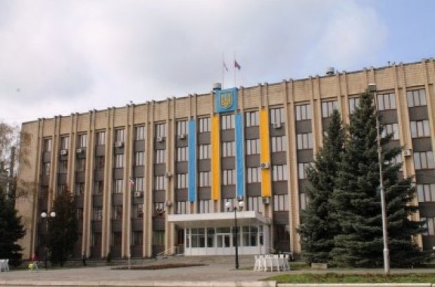 Порошенко одобрил создание военно-гражданских администраций в Донбассе