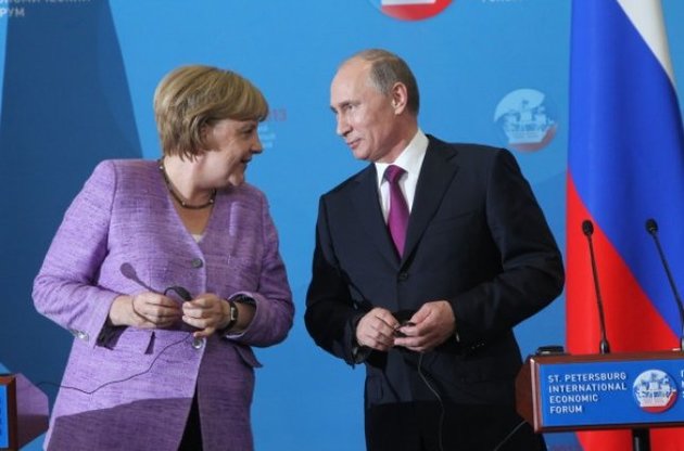 Незважаючи на український конфлікт Меркель і Путін продовжать діалог - Die Zeit