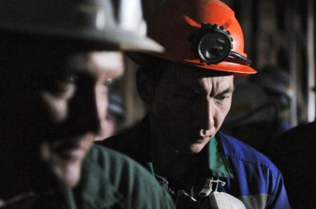 Депутаты нашли 400 млн грн на погашение зарплатных долгов шахтерам госшахт