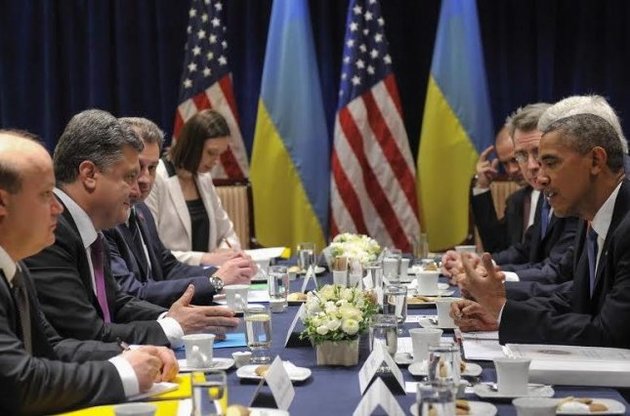 Обама может присоединиться к "нормандской четверке" при получении приглашения – посол США в РФ