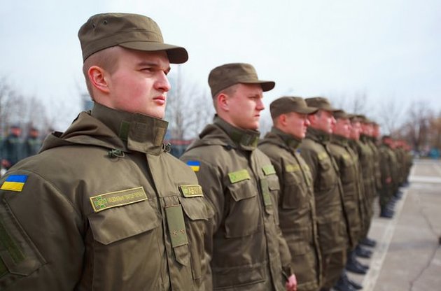США утешают Украину тренировкой украинской армии – The Economist