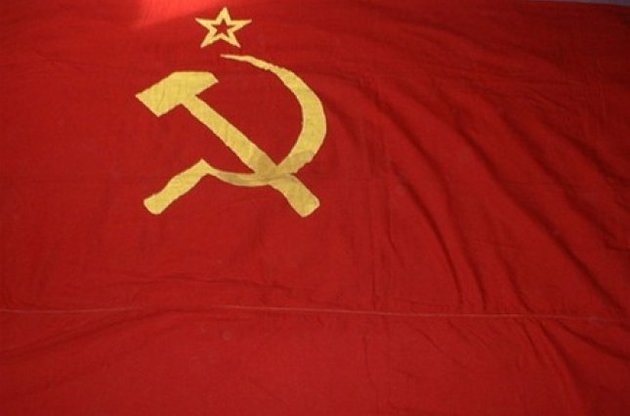 В России предлагают наказывать за приравнивание СССР к нацистскому режиму