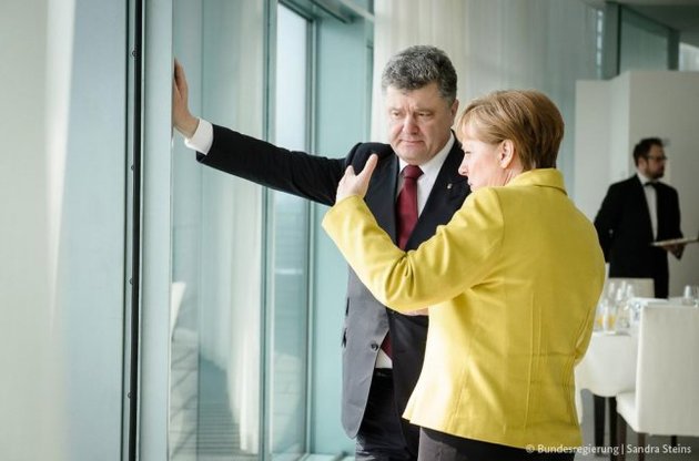 Меркель побачила "чіткі перспективи" безвізового режиму для України і Грузії