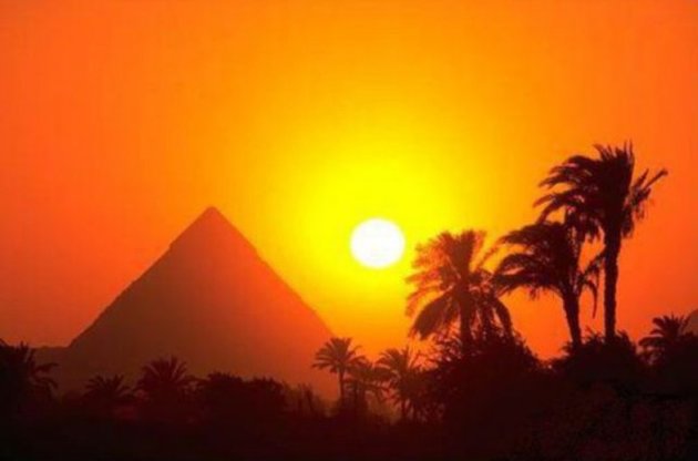 Аномальна спека в Єгипті забрала життя 21 людини