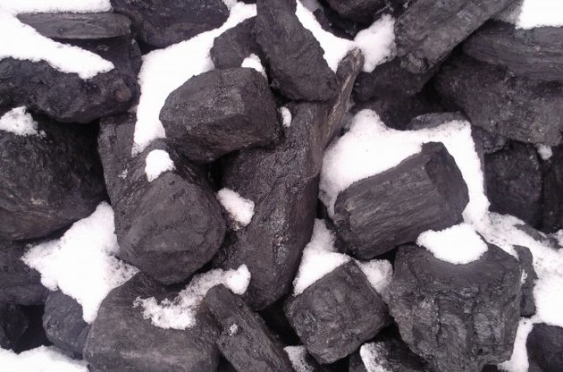 Яценюк возложил ответственность за отсутствие запасов угля лично на Демчишина