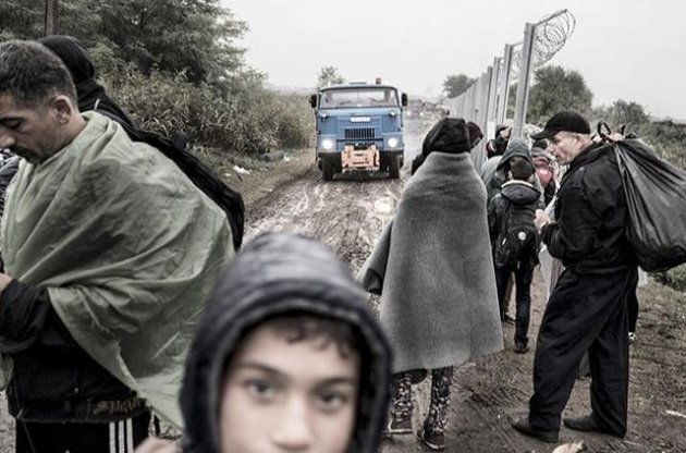 Беженцы пытаются прорваться в Германию через Хорватию