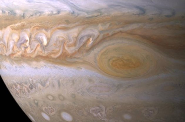 NASA опубликовало видео Юпитера в Ultra HD