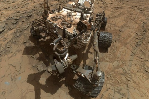 Марсоход Curiosity сделал новое селфи