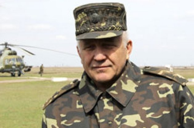 Командующего Сухопутными войсками уволили по закону о люстрации