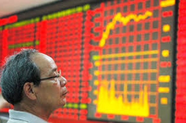 Новий обвал на біржах Китаю: індекси в Шанхаї і Шеньчжень впали на 7%