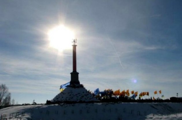 Украина отмечает День памяти Героев битвы под Крутами