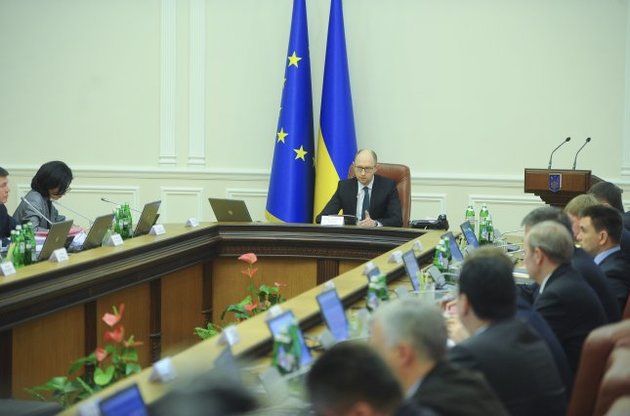 Яценюк и Абромавичус обсудили реформы на закрытом заседании Кабмина