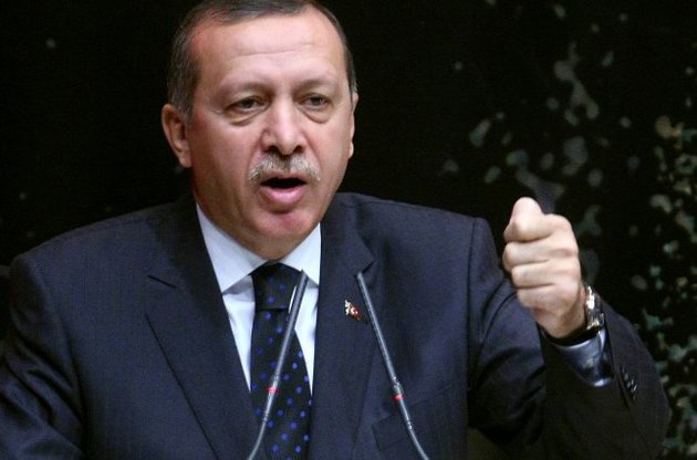 Эрдоган потребовал создать бесполетную зону в Сирии