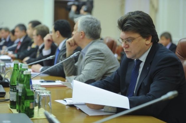 "Батьківщина" отозвала своего министра Жданова