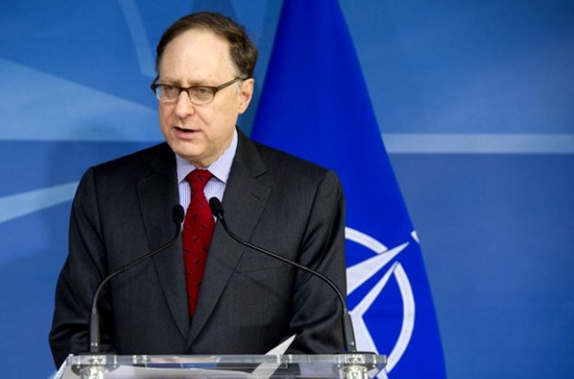 В НАТО готовы рассмотреть заявку Украины на членство после проведения ею необходимых реформ