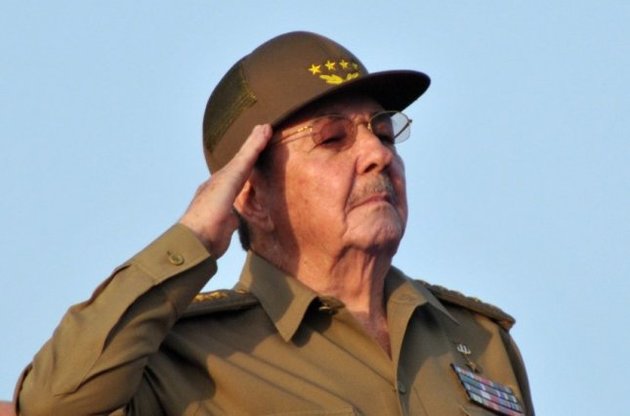 Рауля Кастро переизбрали на посту главы коммунистической партии Кубы