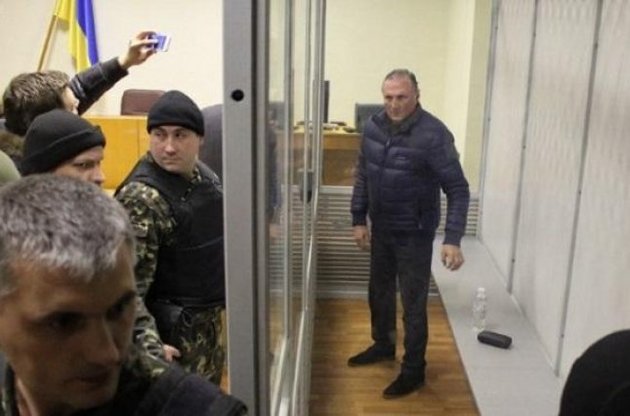 ГПУ просит суд опять одеть на Ефремова браслет слежения